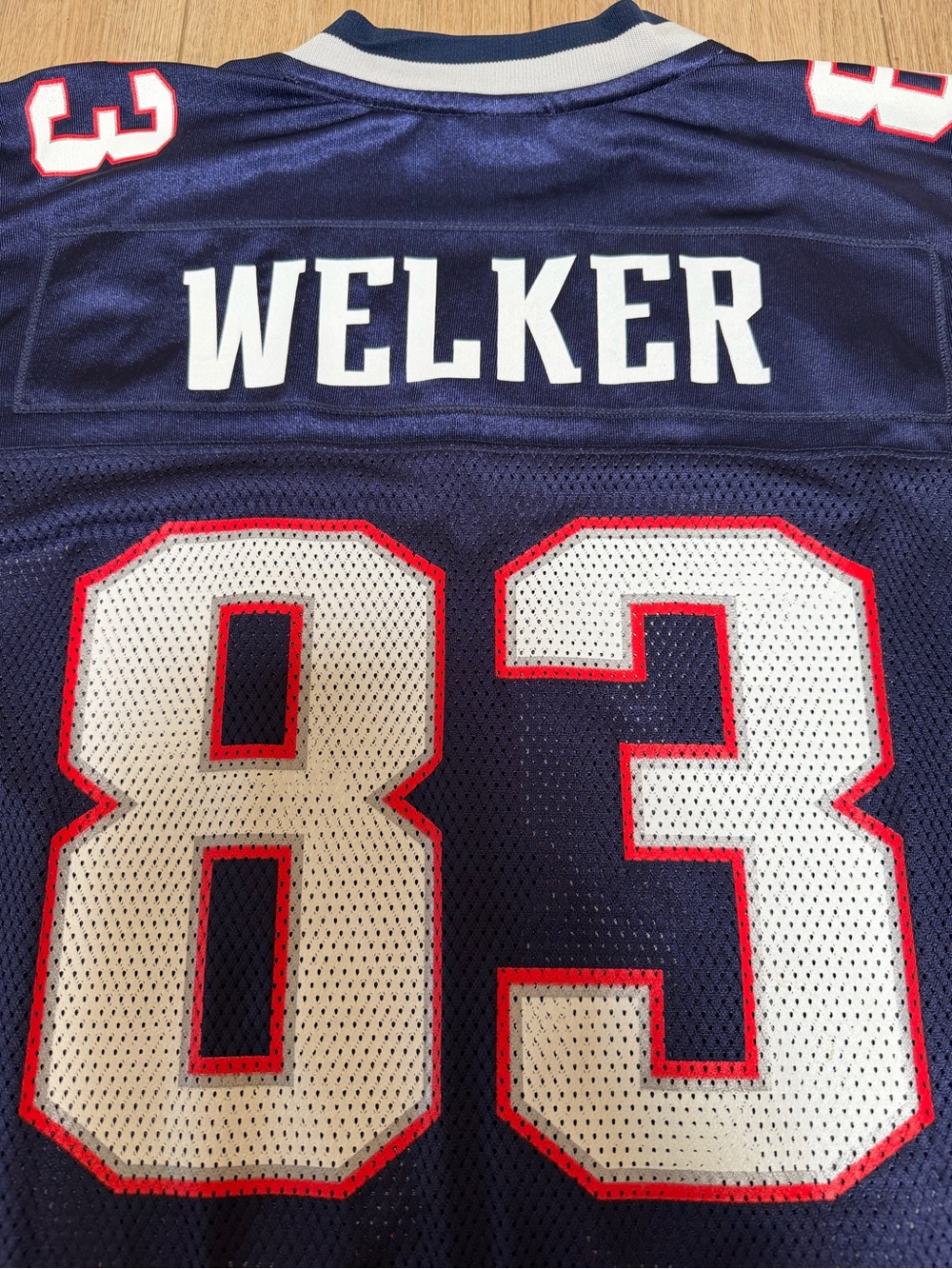 Reebok Men’s Navy Blue New England Patriots #83 Football Jersey - Picture 10 of 14